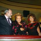 Junto a Carmen Sevilla y el alcalde de Carmona, Sebastián Martín, en el Festival de Cine de Carmona.