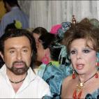 Junto al presentador José Manuel Parada en la Feria de Abril.