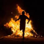 5c8b65482400000a05a49b8d