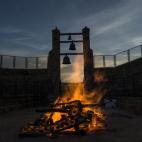 5c8b6549360000e01c6cf9c7