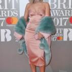 5c8aabc7230000dd04237b5f