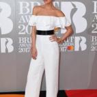 5c8aabcc360000ba1a6bd952