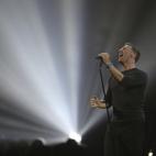 5c8aabce2500000d04c96d2e