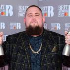 5c8aabd12500000704c96d36