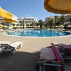 5c8b6d16240000f404a4af18