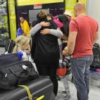 5c8aa1e1360000c81a6bc000