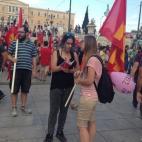 Protesta de afines al Partido Comunista local.