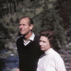 Dando un paseo por el campo con Isabel II en 1970.