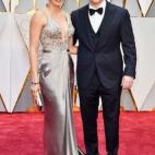 5c8ab93e240000f404a39022