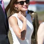 En el aeropuerto de Barajas, tomando el avi&oacute;n hacia Londres en el viaje oficial.