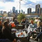 El tejado de 'The Skylight', toda una atracción de turistas y locales este lunes