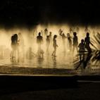 5c8aa1f6360000e01c6bc044