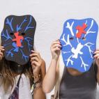 5c8b7766360000c81a6d27e4