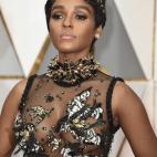 5d647945250000320386eb8e