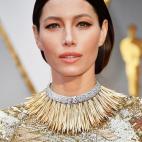 Con collar de Tiffany and Co.