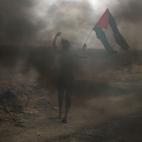 5c8a4273360000a61b6b3d01