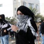 5c8a42752400006f054b9f8a