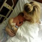 "No me puedo creer que ya esté aquí. Quiero abrazarlo para siempre".