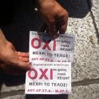 "En el referéndum vota 'NO'. No a la deuda. Europa unida hasta el final".