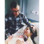 "'¡Dame mi maldita bolsa de crackers!' (No había comido en todo el día)" "'Give me my damn box of crackers!' (I hadn't eaten all day.)"