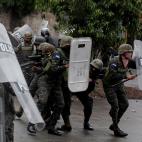 5c8a426c230000040122dd3d