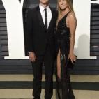 5c8ac8c0230000040123b32c