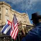 5c8b6cfc200000450470ba57