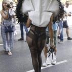 5c8b82e2230000d50424eb2d