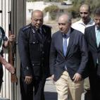 5c8b7daa2500000704cace15