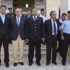 5c8b7daa200000450470e5f2