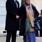 5c8ad53d2500000d04c9bb49