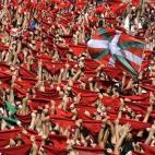 5c8b7dee360000ba1a6d38a7