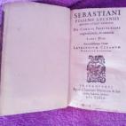 De cordis palpitatione, tratado médico de Sebastiani Pissinii. Editado en Fránkfort en el año 1609. La obra se divide en dos partes, Liber I y II. 193 páginas. "Primerísimo tratado del corazón en el mundo, poco se sabe del autor", afirma e...