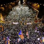 5c8ac779250000580681bb58