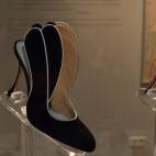 5c8acf30240000f7054c7f28