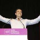 5c8aa223360000c81a6bc0a8