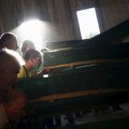 5c8b13772500000704c9fc34