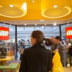 5c8acc2e20000043046fc4bc