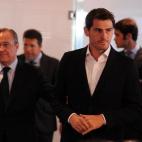 5c8a5cf72400000a05a2fd41