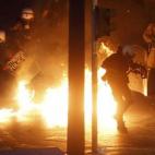 5c8b63e1200000430470a3ef