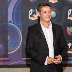 5c8b64b43b000070066d78f8