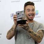 5c8b64b5240000f7054d5d5d