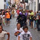 5c8b661a360000a61b6cfc58