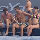 5c8a3ea52500000704c8c9af