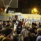 La historia del 1-O comienza durante su propia madrugada. Nadie sab&iacute;a qu&eacute; pasar&iacute;a, pocos pudieron dormir. &iquest;Y a partir de hoy qu&eacute;? Centenares de 'colegios electorales' fueron ocupados durante el fin de semana y,...