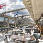 Uno de los grandes almacenes más conocidos de Londres ha abierto un nuevo restaurante en su piso superior, el Vintage Salt con una original decoración que recuerda a un pueblo pesquero. Desde allí se pueden disfrutar de vistas a lugares cént...