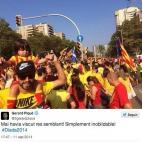 El jugador del Barcelona acudió con su hijo a la manifestación por la consulta en forma de V en Barcelona durante la Diada. En una rueda de prensa unos días más tarde dijo: "Estoy a favor de la consulta, es algo democrático. La gente tiene ...