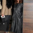 "Un país que se las da de democrático tendría que apreciar que la gente quiera votar y decir lo que piensa. Lo más importante es esto: que se haga el referéndum. Pero no siento cátedra en nada, ¿eh? Yo soy cantante".