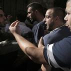 5c8aa26e2500005806816e82