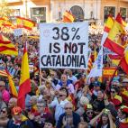 5c8ac25b360000a61b6c04e5